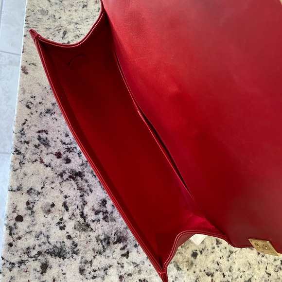 ❌SOLD❌Calfskin Quilted Medium Boy - Picture 6 of 9